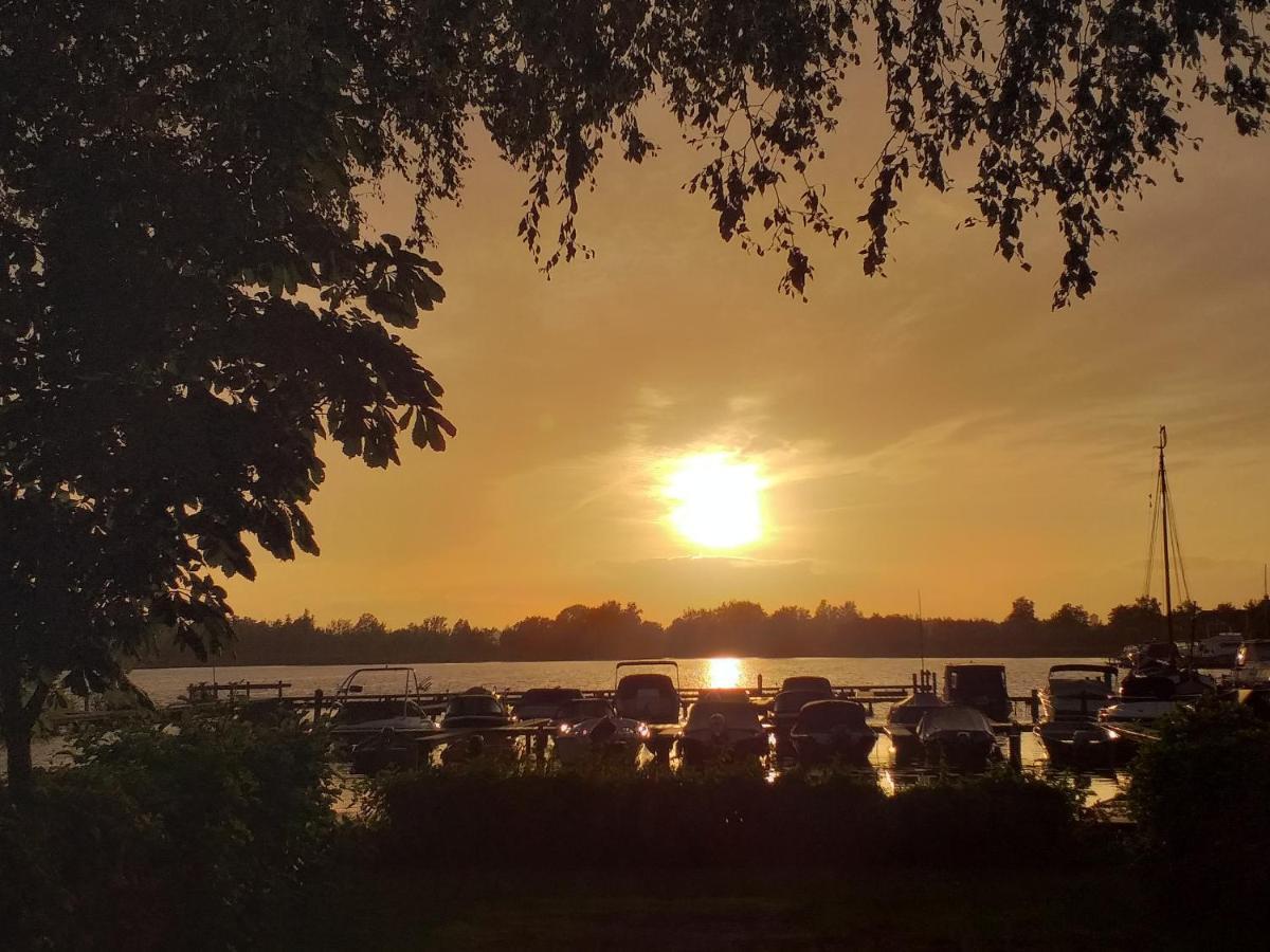 Camping Kleine Belterwijde, Trekkershut Exteriér fotografie